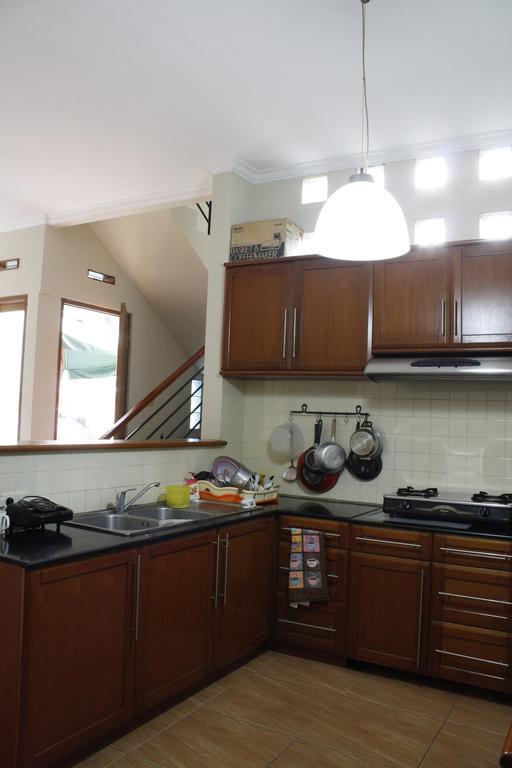 The Attic Bed & Breakfast Bandung Dış mekan fotoğraf