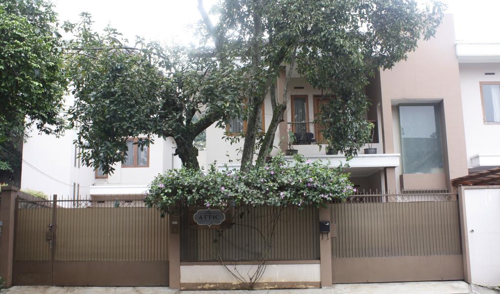 The Attic Bed & Breakfast Bandung Dış mekan fotoğraf