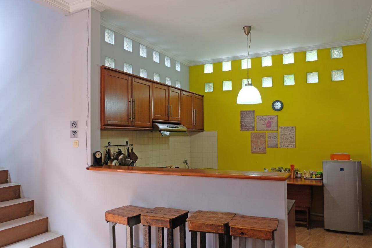The Attic Bed & Breakfast Bandung Dış mekan fotoğraf